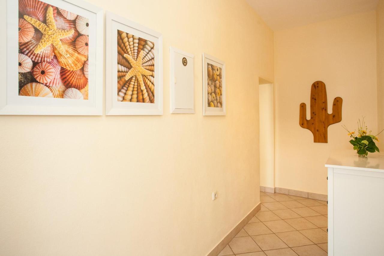 Apartments Dino Krk Town Extérieur photo