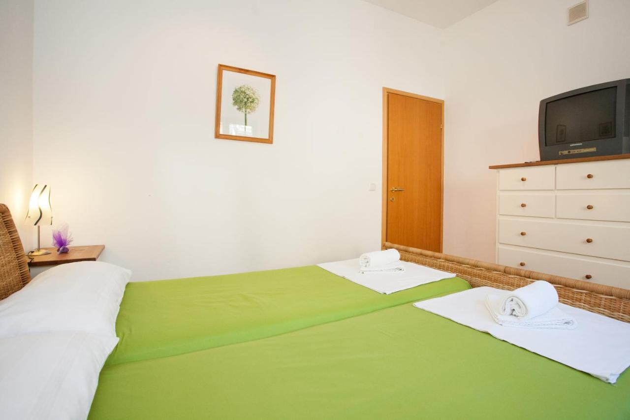 Apartments Dino Krk Town Extérieur photo